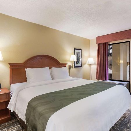 Quality Inn - Hamilton Place Чаттануга Экстерьер фото