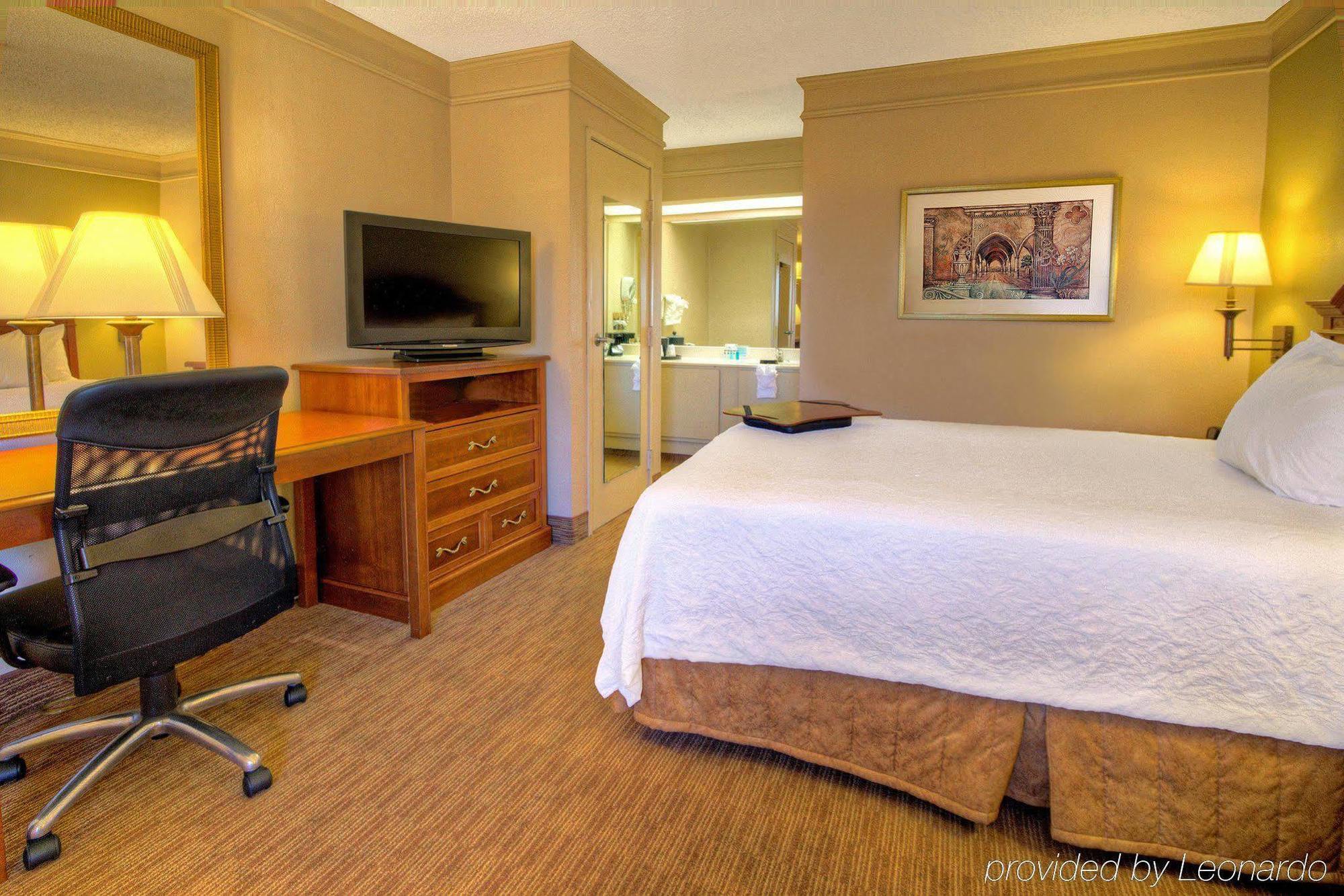 Quality Inn - Hamilton Place Чаттануга Экстерьер фото