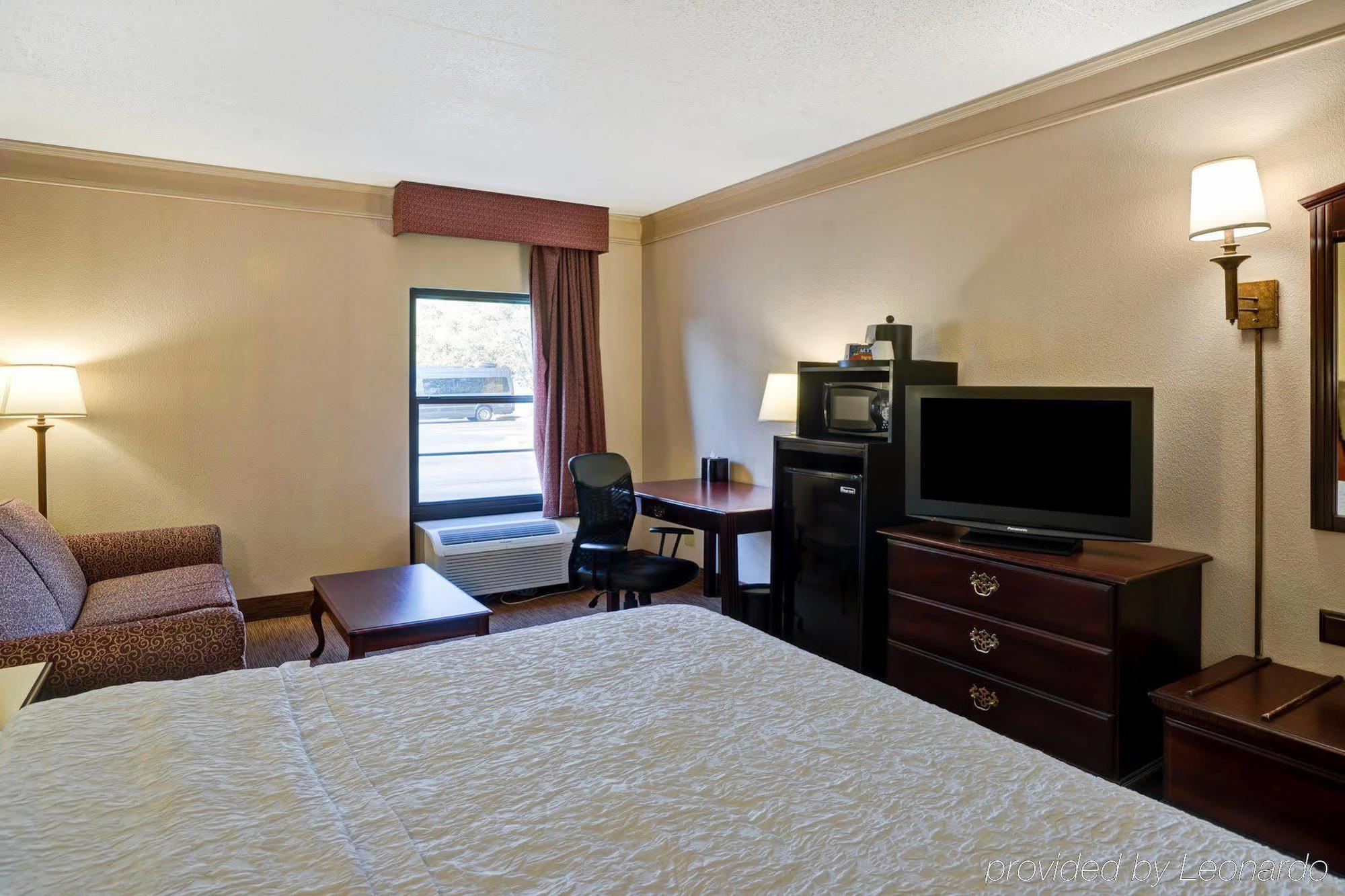 Quality Inn - Hamilton Place Чаттануга Экстерьер фото